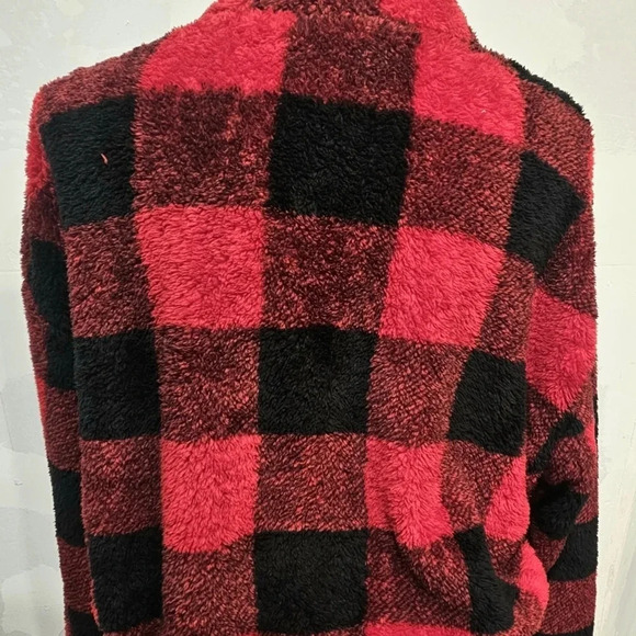SO Women's Red and Black Checkered Sweater - Picture 10 of 15